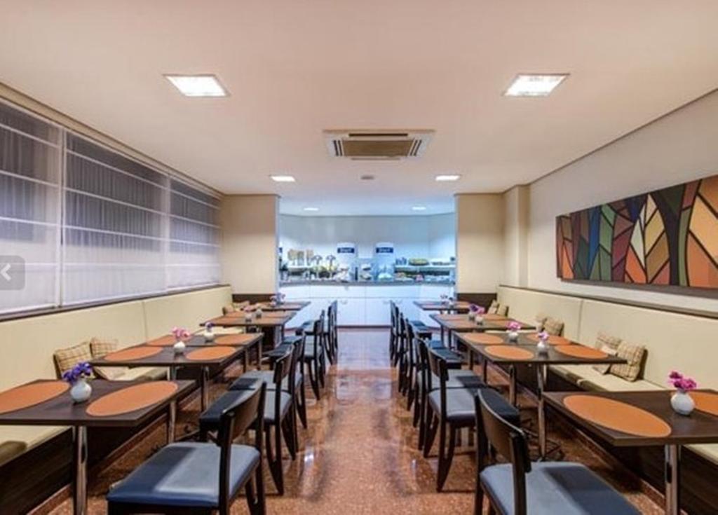 Holiday Inn Express Avenida Sumare Sao Paulo Exterior photo