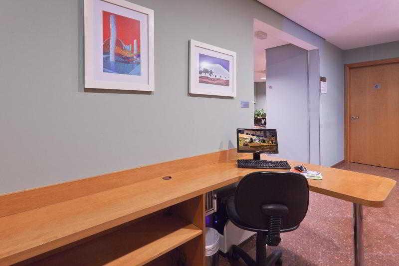 Holiday Inn Express Avenida Sumare Sao Paulo Facilities photo